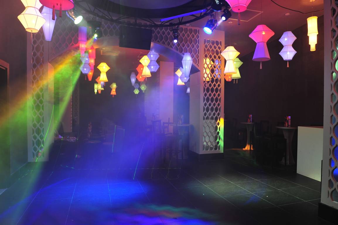 disco bar