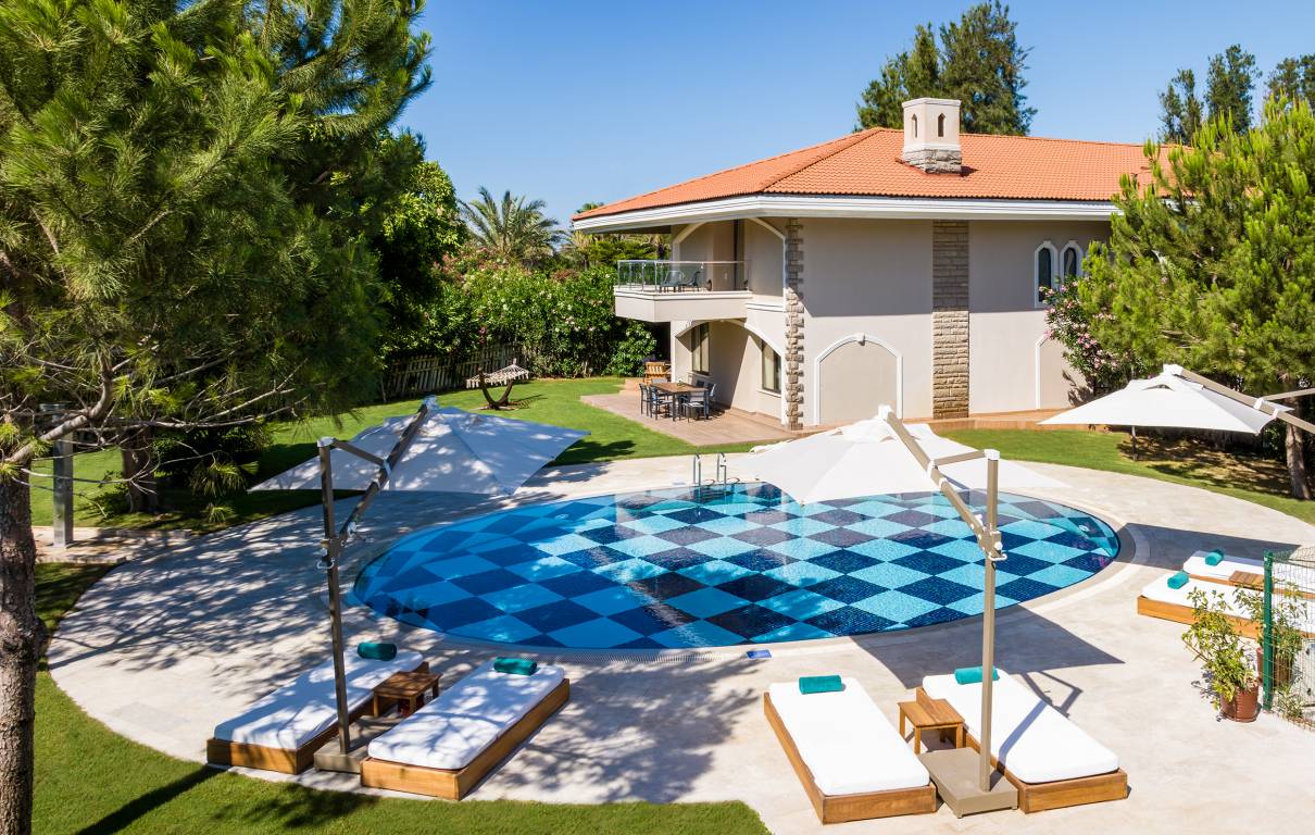 Bohemia Villa With Private Pool
