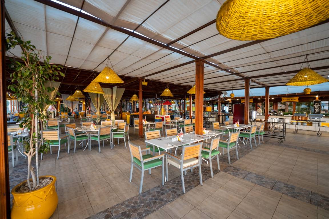 Sunset Beach Restaurant