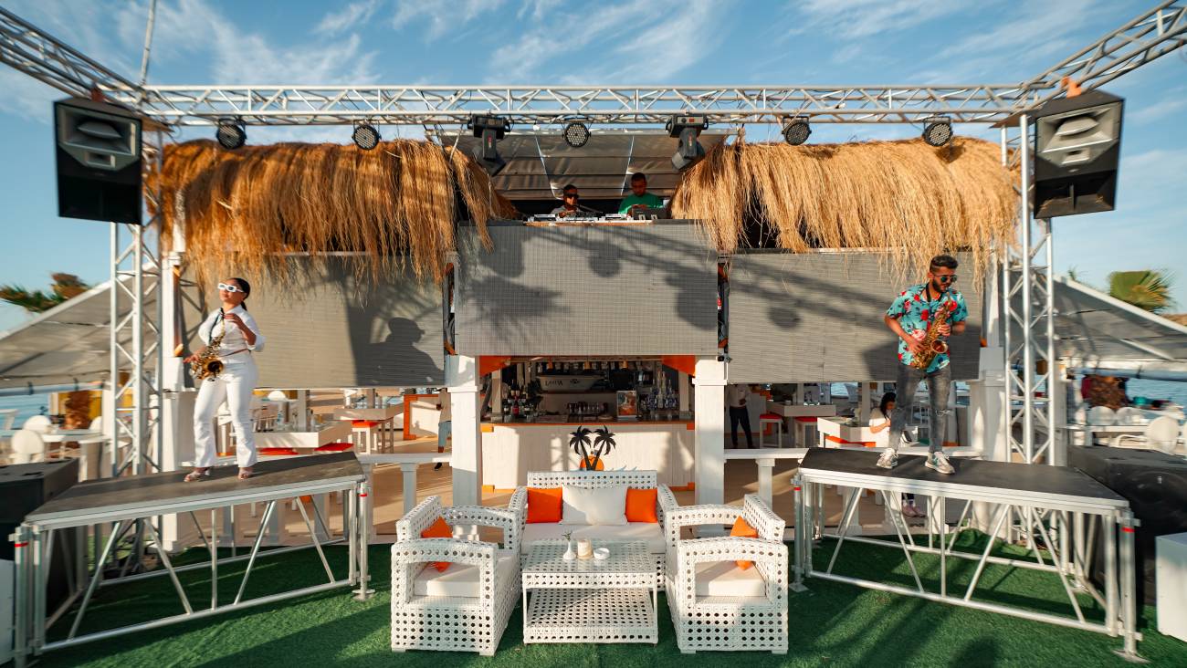 Coco Loco Beach Lounge