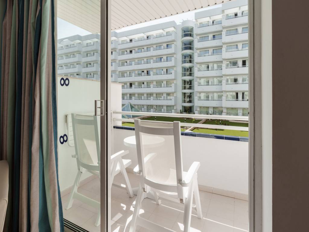 DOUBLE ROOM BALCONY OR TERRACE