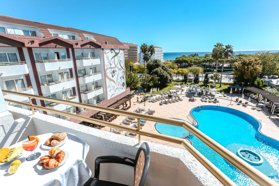  Room Double Pool-Sea View Balcony or Terrace